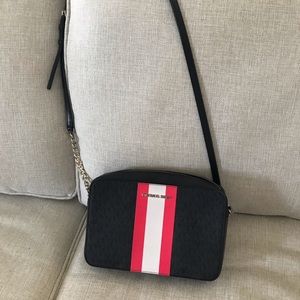 Michael Kors Crossbody Bag.